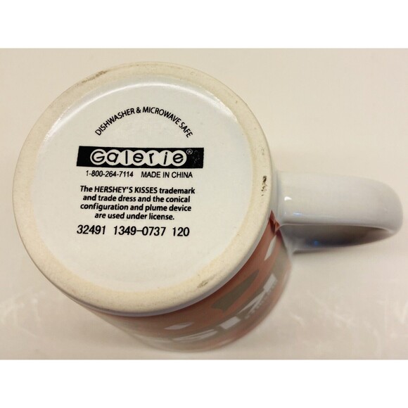 Hersheys Chocolate Kisses Red Ceramic coffee Mug Cup EUC Galerie Valentine Gift - Picture 4 of 4